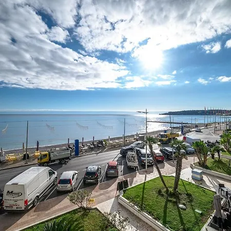 شقة Le Coq Livieri - Ac- Wifi - Seafront - Town Centre