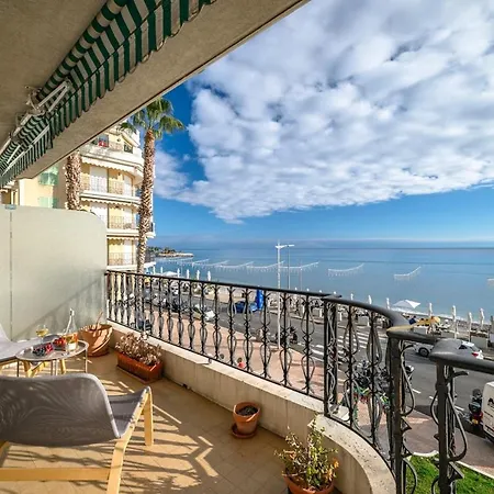 Le Coq Livieri - Wifi - Seafront - Town Centre Appartement