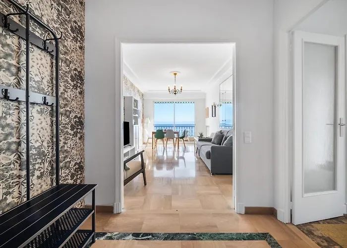 Apartmán Le Coq Livieri - Wifi - Seafront - Town Centre