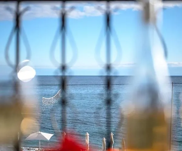 Daire Le Coq Livieri - Wifi - Seafront - Town Centre *