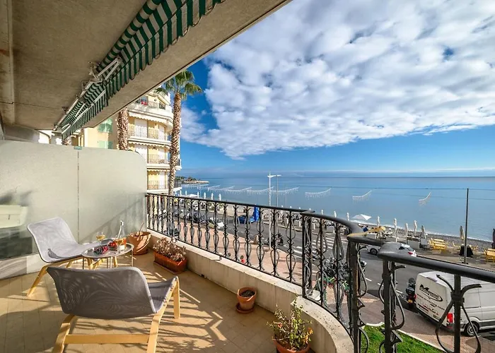 Le Coq Livieri - Wifi - Seafront - Town Centre Apartmán