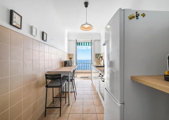 Apartmán Le Coq Livieri - Wifi - Seafront - Town Centre *