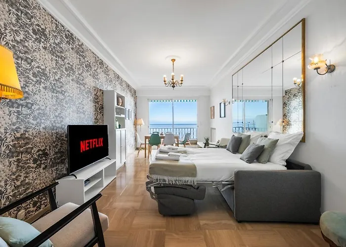 Le Coq Livieri - Wifi - Seafront - Town Centre Menton