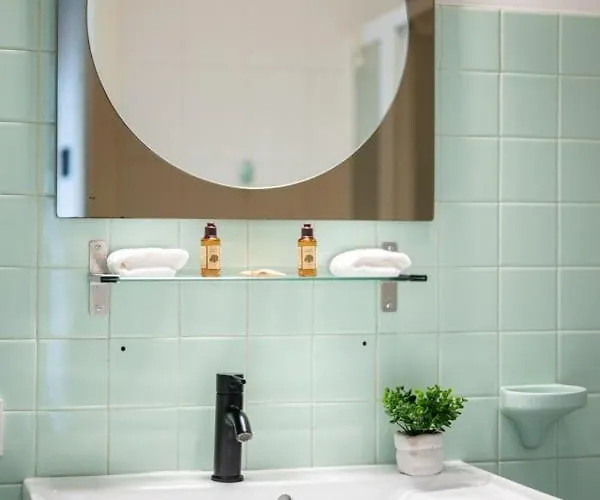 Le Coq Livieri - Wifi - Seafront - Town Centre Menton