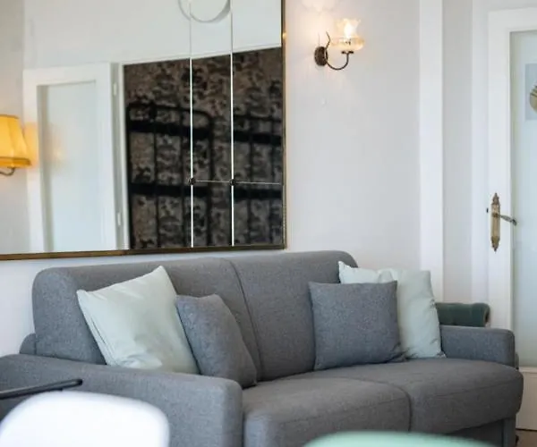 Apartmán Le Coq Livieri - Wifi - Seafront - Town Centre *